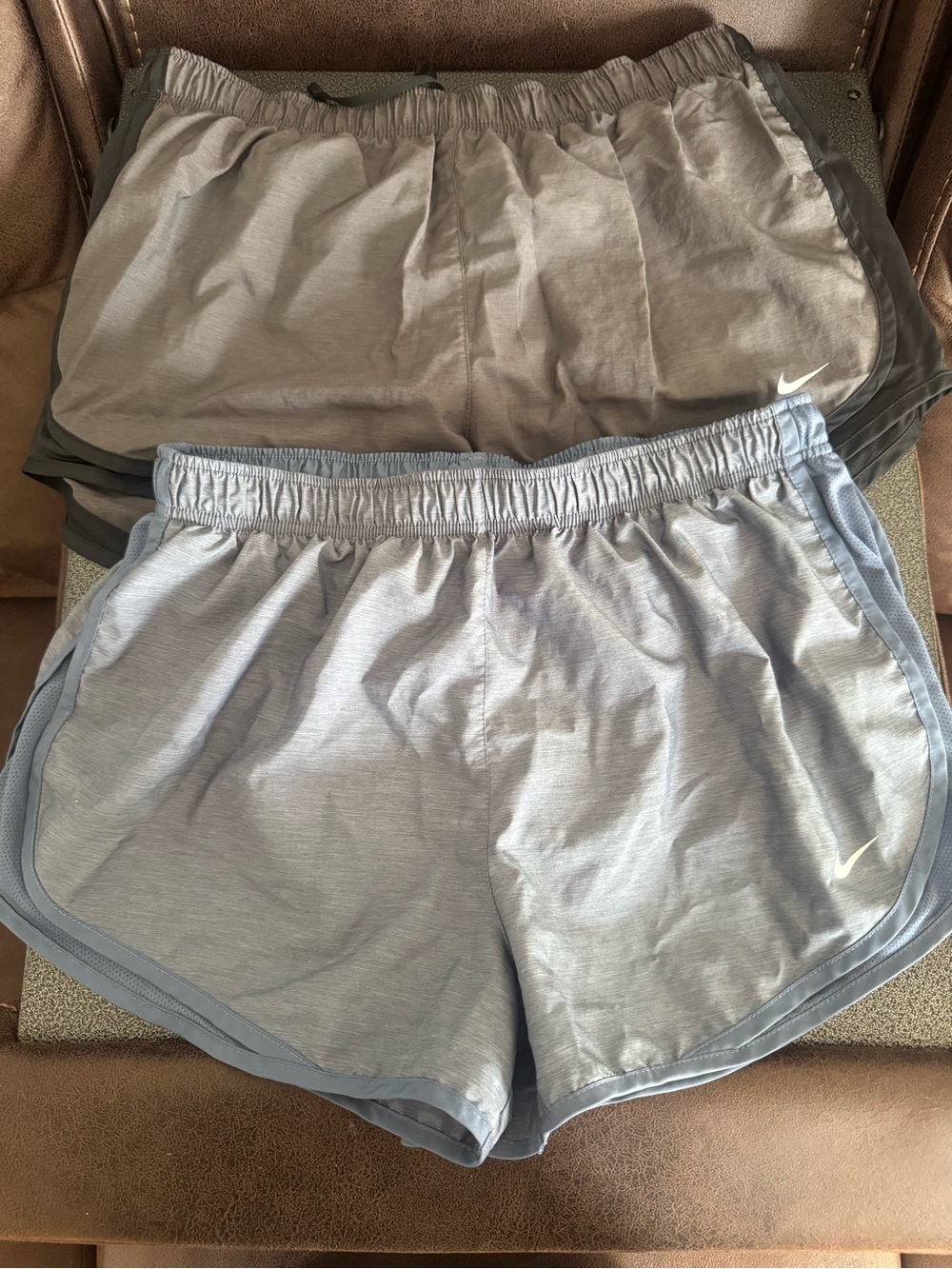 Nike Women's Athletic Shorts - Light Blue & Gray X-Large bundle